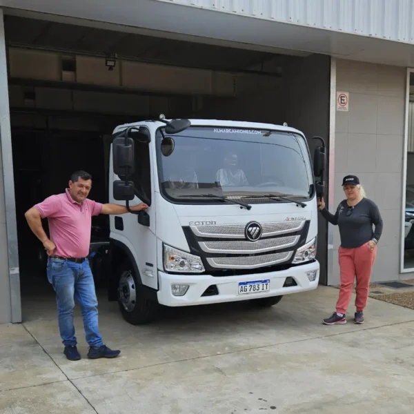 Cliente de Almar Camiones con su FOTON (12)
