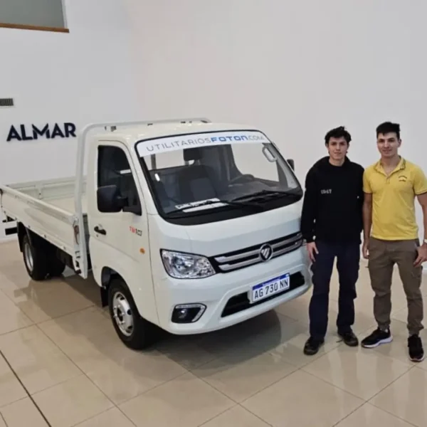 Cliente de Almar Camiones con su FOTON (11)